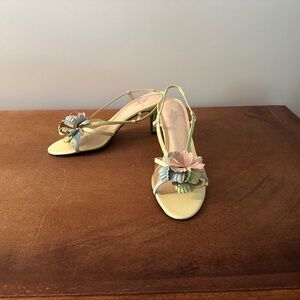 Life Stride Floral Slingback Heels Size 10